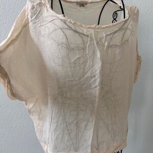 Women's Cream Top